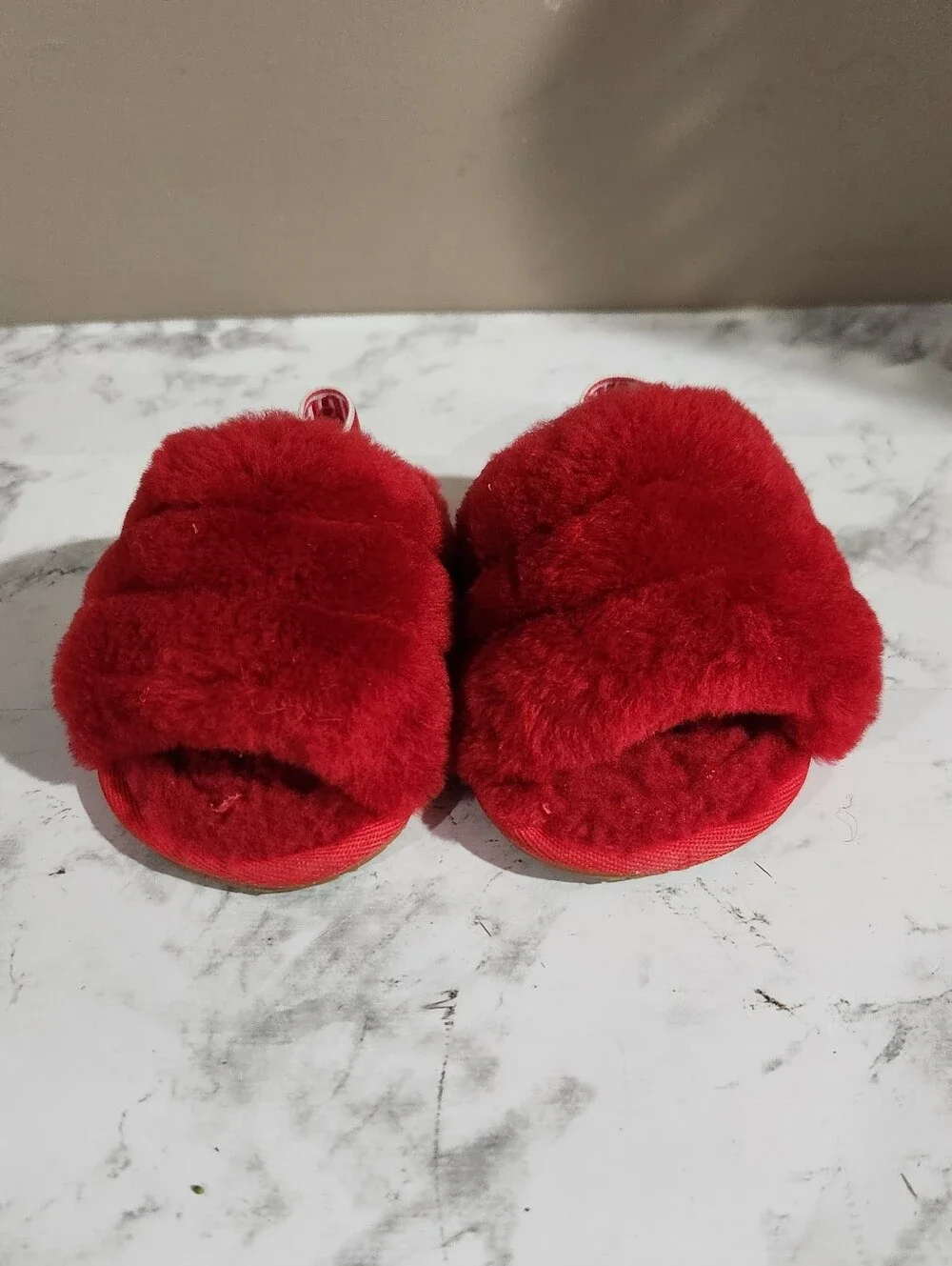 UGG Australia Toddlers Fluff Yeah Slippers Slides Red Size 4